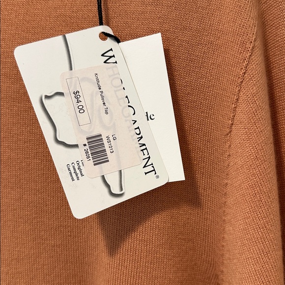 Knititude New with tags sweater size large burntish orange color - Picture 3 of 4